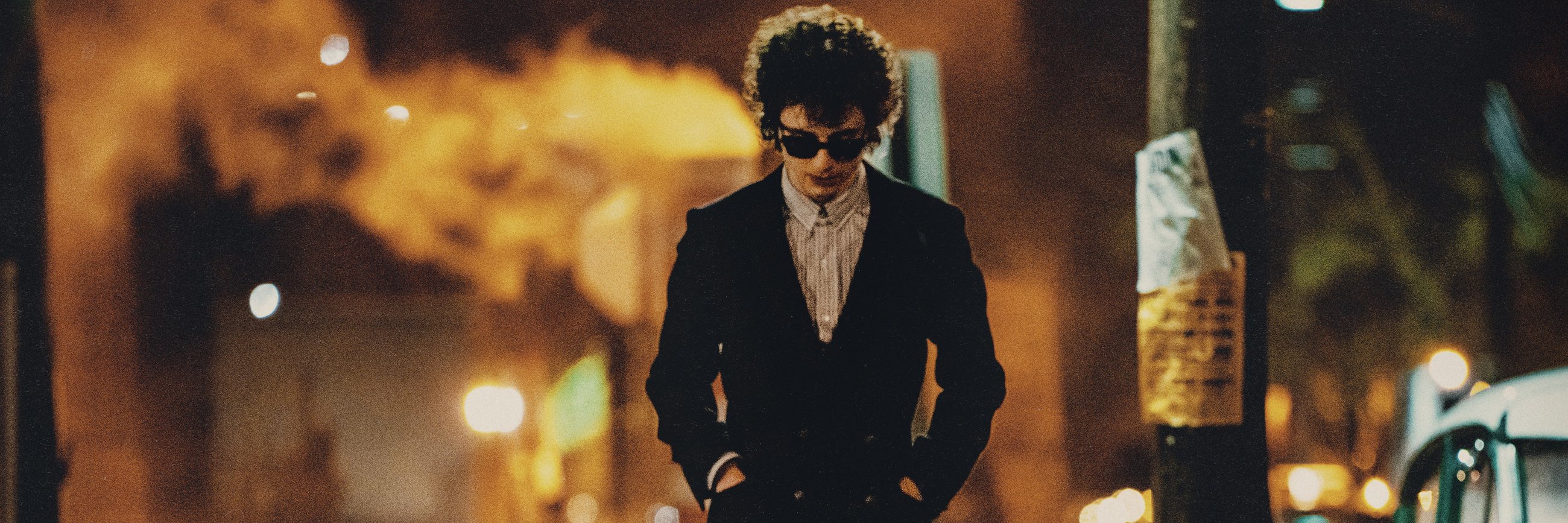 A Complete Unknown Near Me Exploring the Mysterious Nature of Unfamiliar People