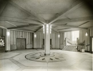 Broadway Foyer2